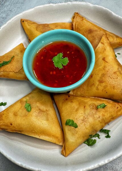 chicken and cheese samosa