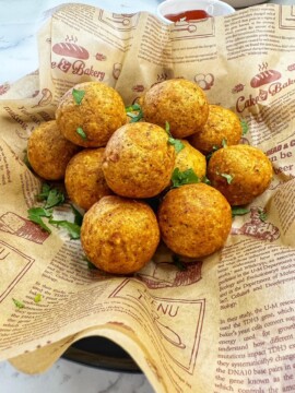 Cheesy Potato Balls
