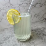 A refreshing drink made with sugar syrup and lemon juice.